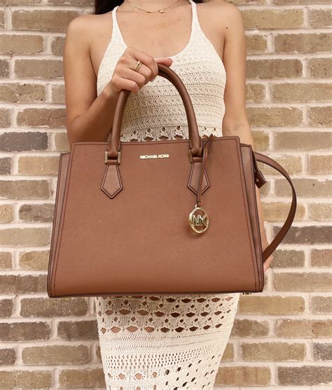 hope large saffiano leather satchel michael kors|Hope Large Saffiano Leather Satchel .